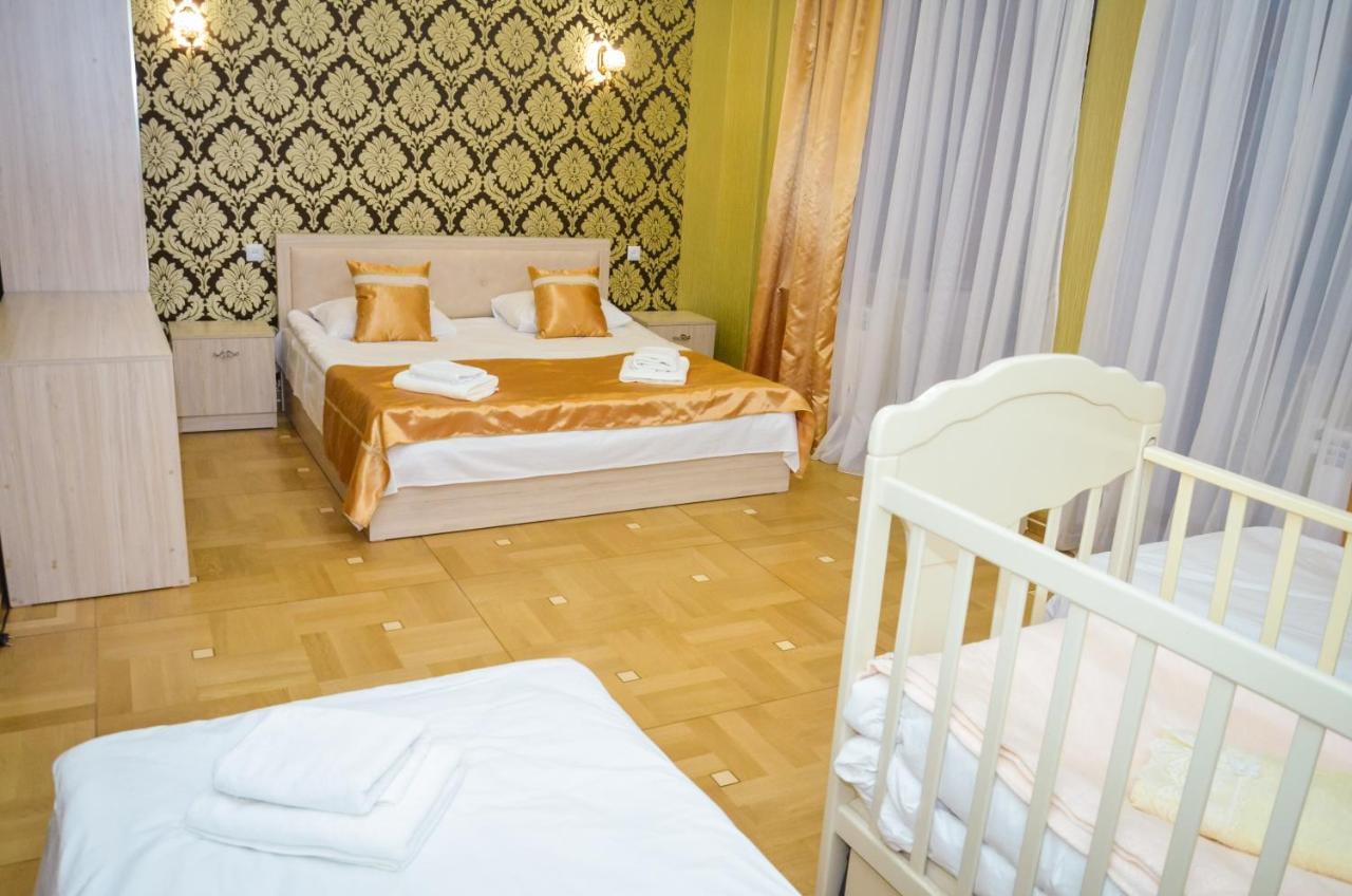 Rubin Hotel Ґоріс Екстер'єр фото