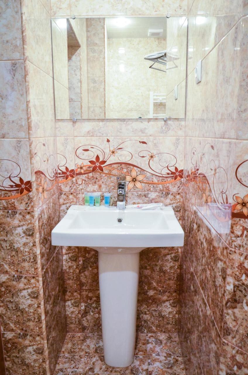 Rubin Hotel Ґоріс Екстер'єр фото