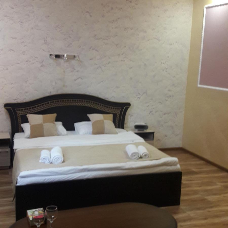 Rubin Hotel Ґоріс Екстер'єр фото